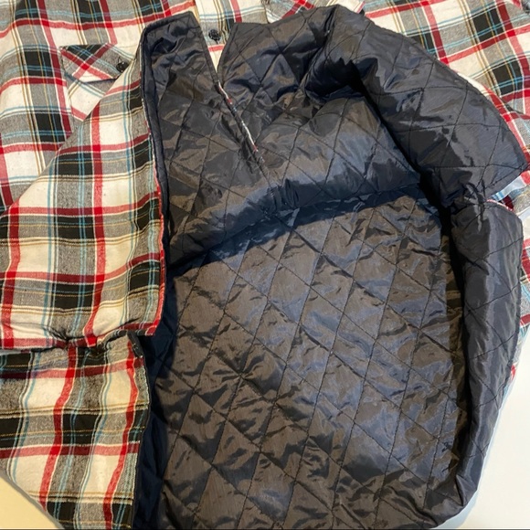 Northern Lakes By Above Average Plaid Flannel Quilted Shacket - Picture 8 of 11